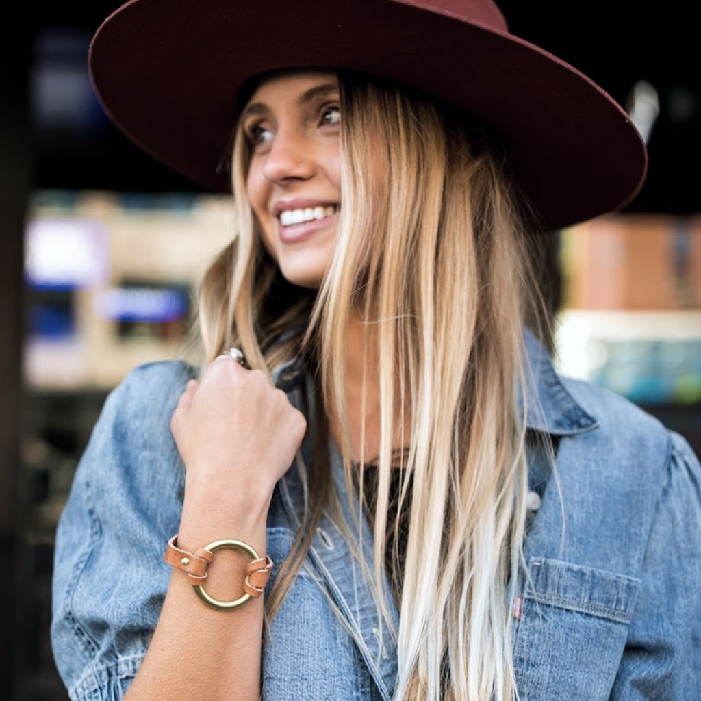 Equestrian-Inspired Chinati O-Ring Leather Bracelet