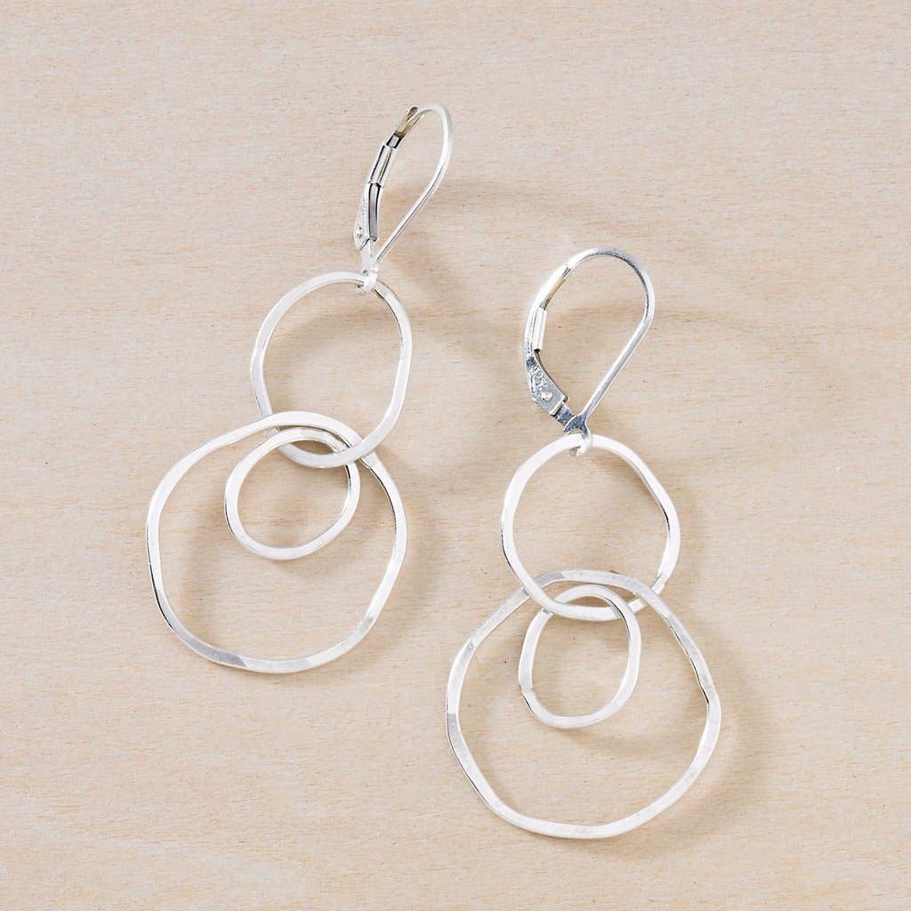 ELEMENT Linked Hammered Circles Earrings | silver or gold
