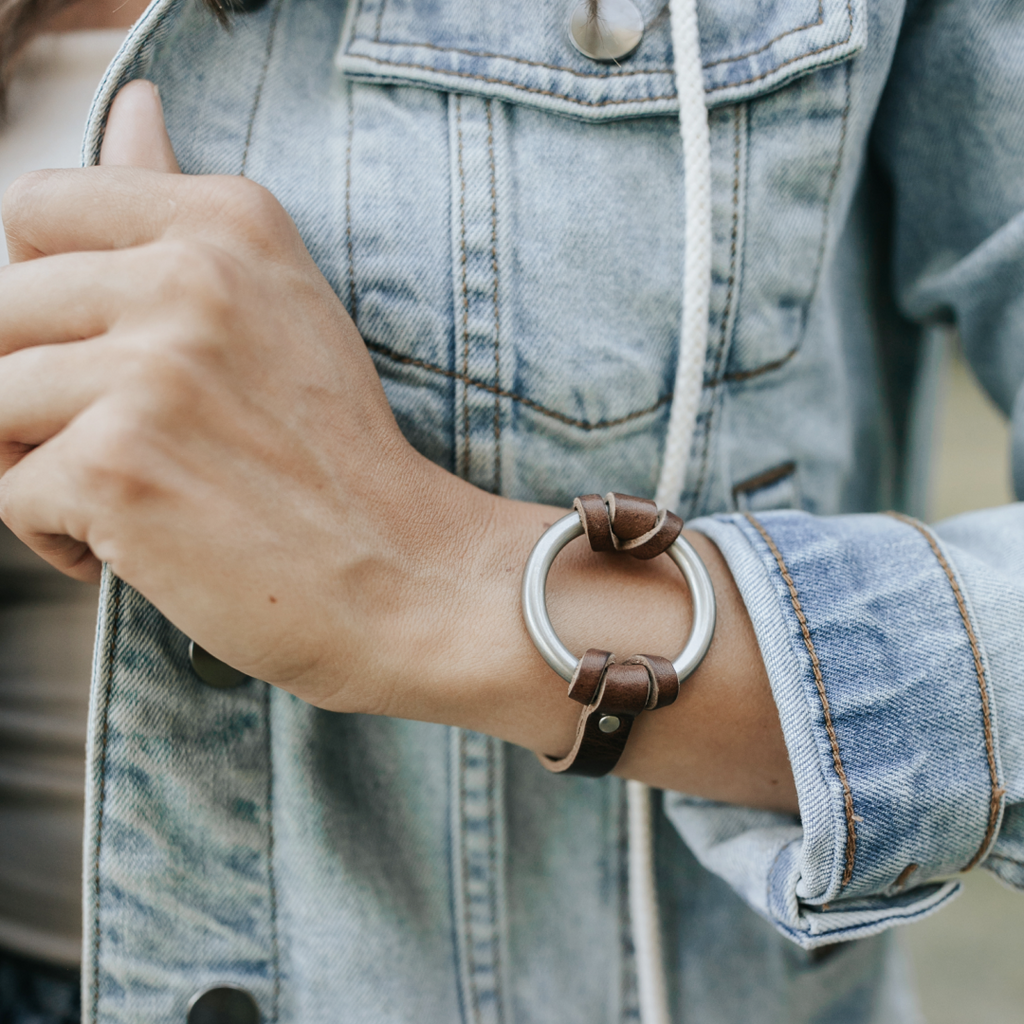 Equestrian-Inspired Chinati O-Ring Leather Bracelet