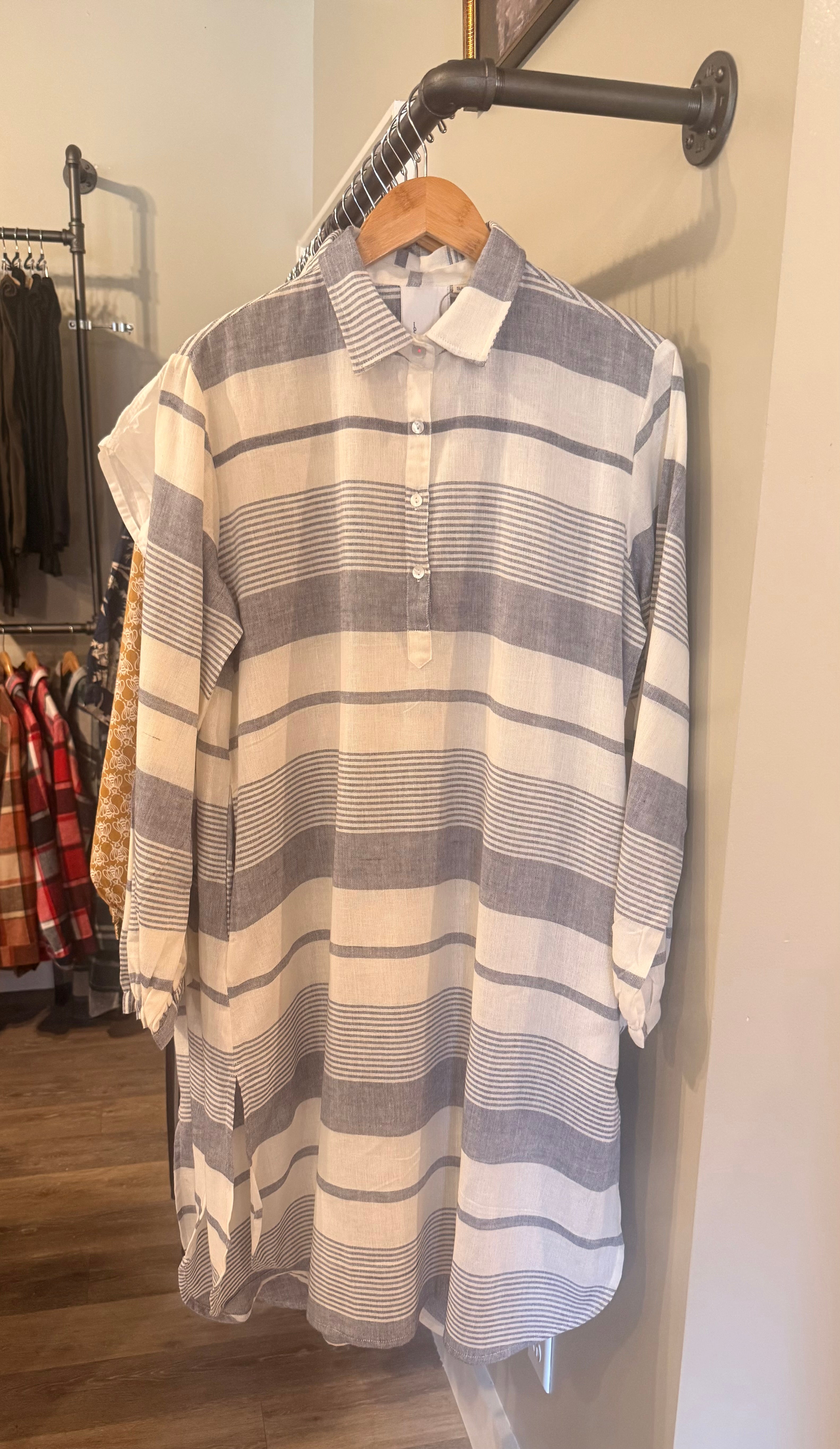 Good Boyfriend Shirt Dress – Yarn Dye Stripe ￼