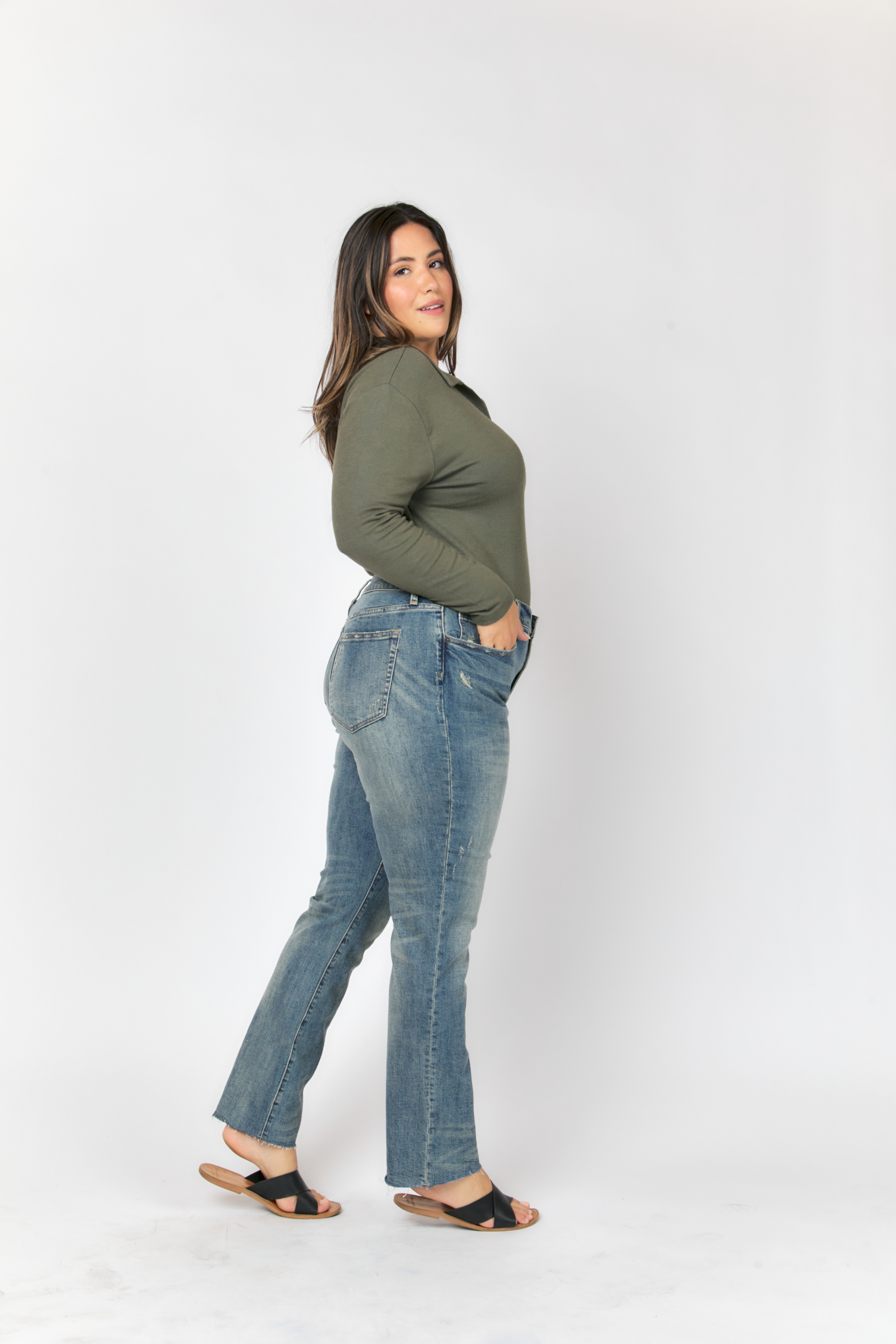 Oliver Logan Crosby Mid Rise Relaxed Taper Jean, 4 Year Vintage