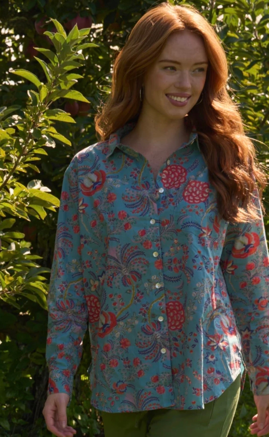 Good Boyfriend Shirt - Vine and Leaf, Cornflower Blue