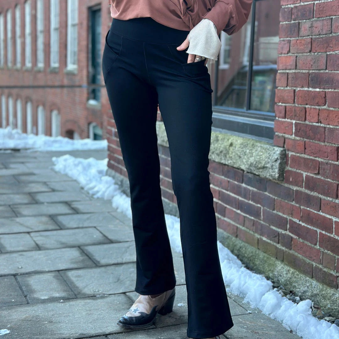 YOGI boot cut pant